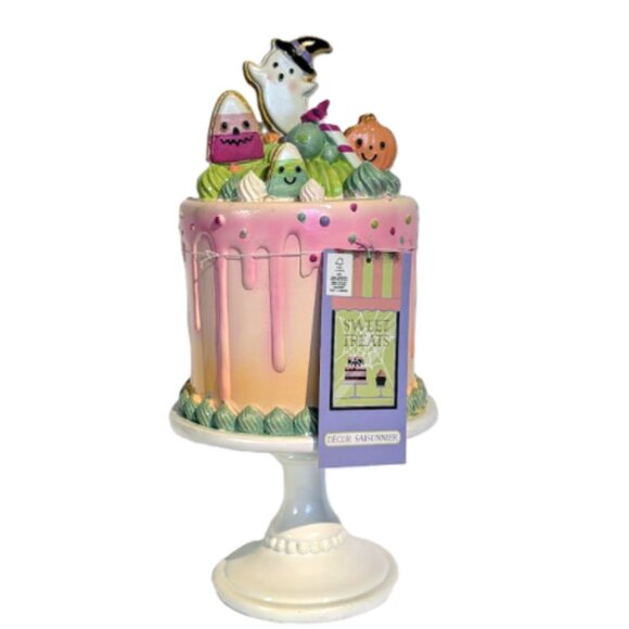 NWT Halloween Cake Tabletop Decor by Sweet Treats - Picture 9 of 9